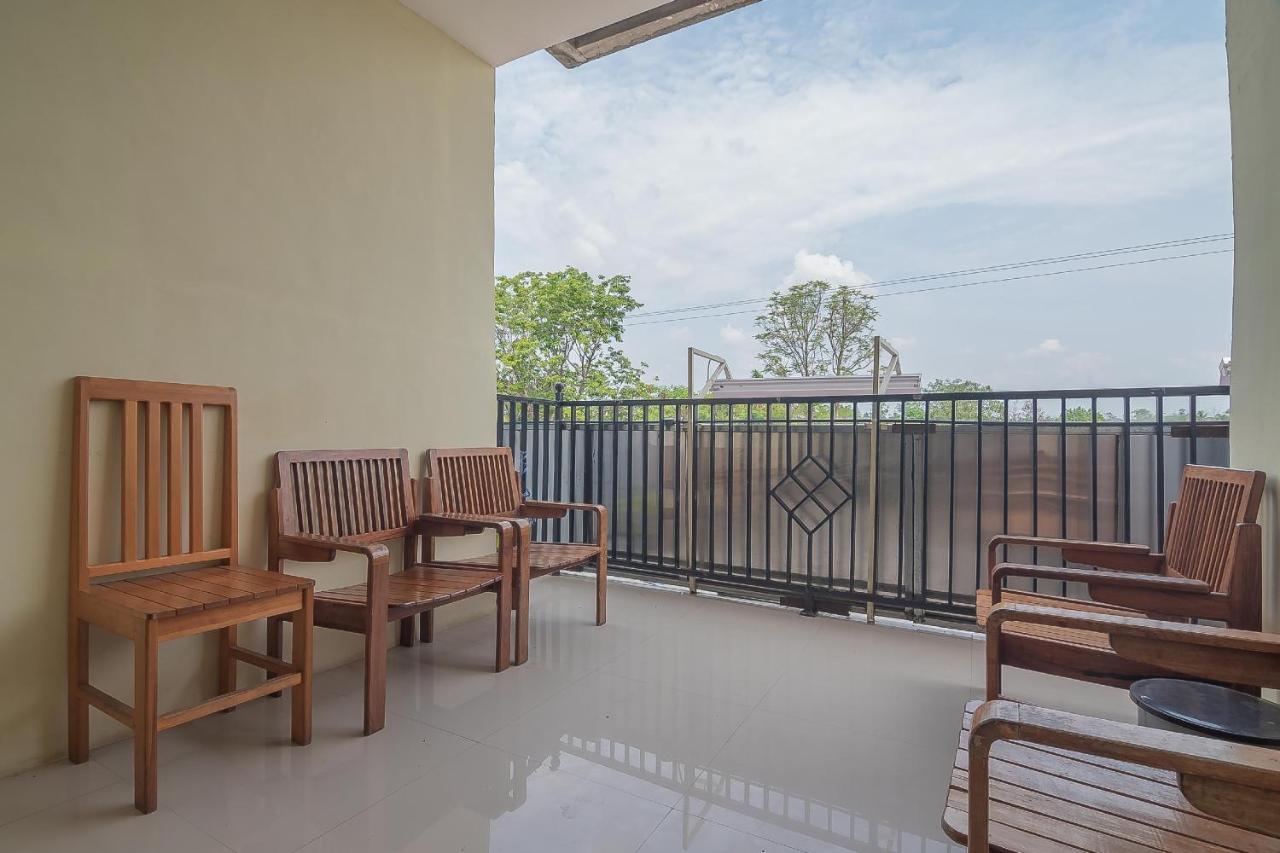 Reddoorz Syariah At Jalan Cilik Riwut Kapuas 호텔 Kualakapuas 외부 사진