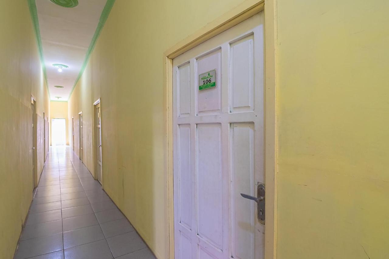 Reddoorz Syariah At Jalan Cilik Riwut Kapuas 호텔 Kualakapuas 외부 사진