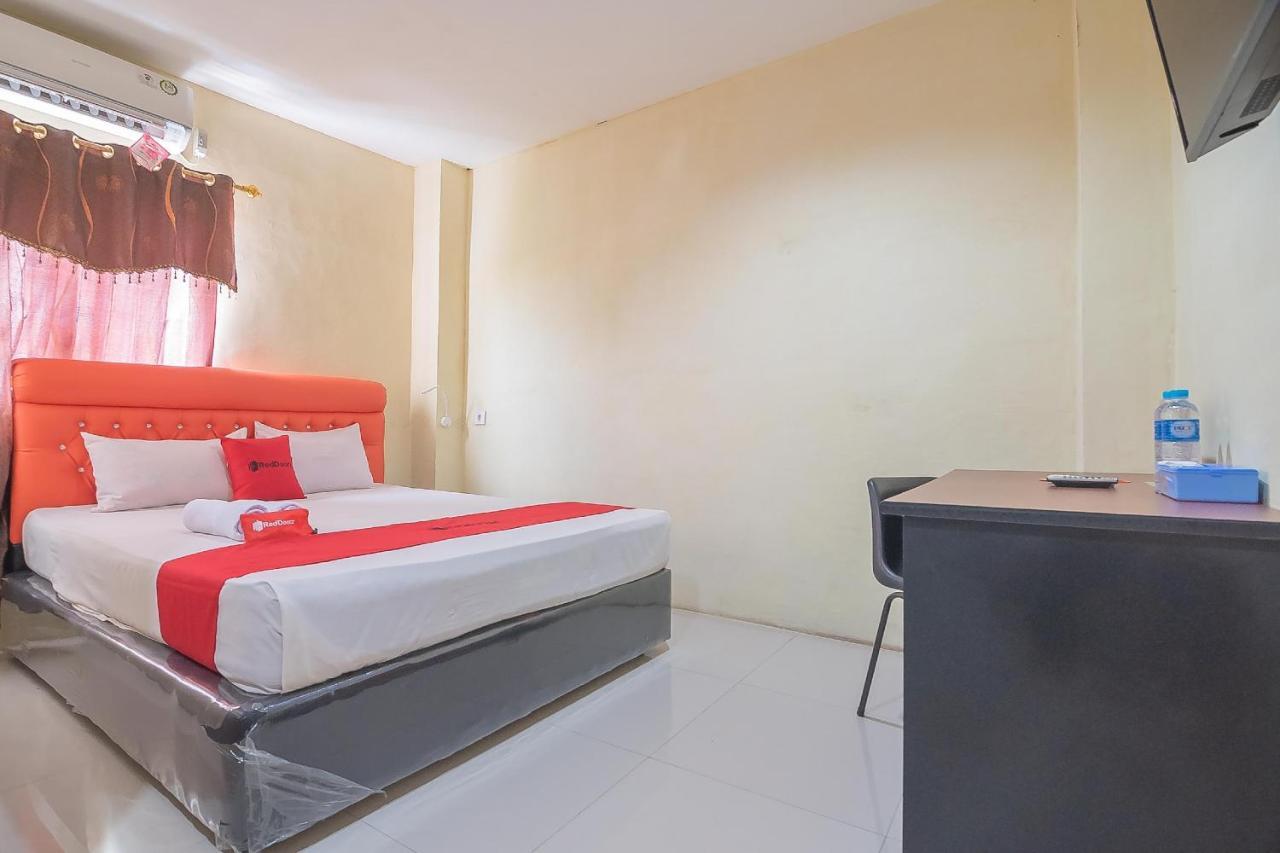 Reddoorz Syariah At Jalan Cilik Riwut Kapuas 호텔 Kualakapuas 외부 사진